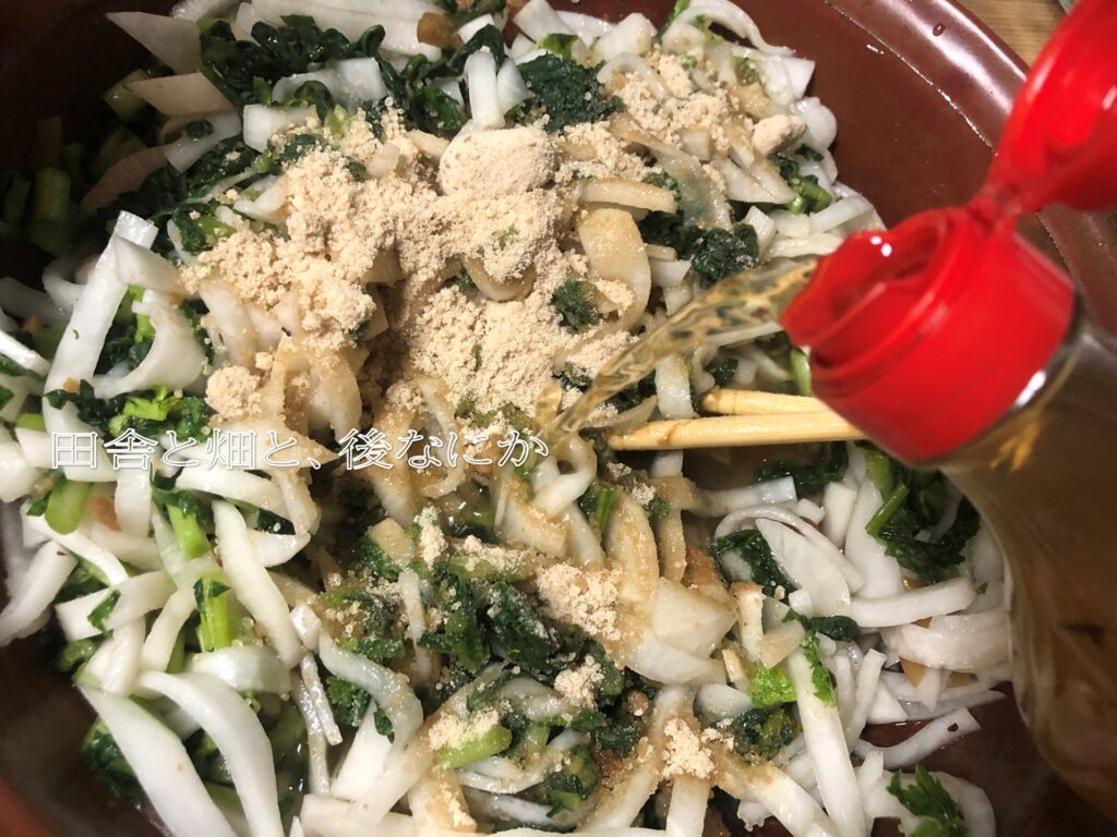 梅干しと柿酢の大根漬け